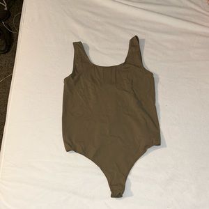 Skims - Green bodysuit - Medium